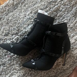 Jessica Simpson Black Studded Pointed-Toe Ankle Heeled Boots